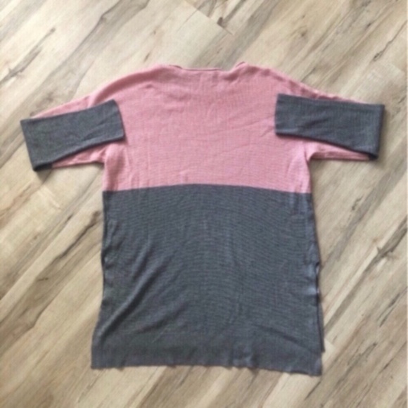 Vince Camuto Pink and Gray Women's Crewneck Sweater - Picture 2 of 7